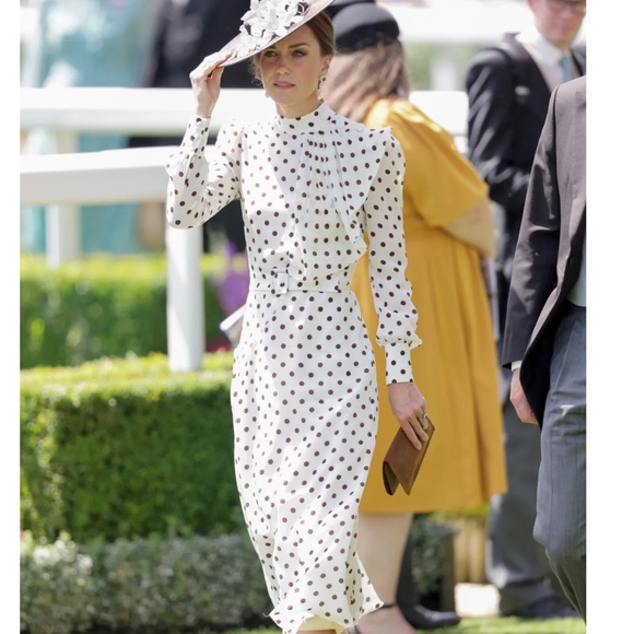 ✨Eliza J hi lo polka dot midi dress size 4 - Picture 3 of 13